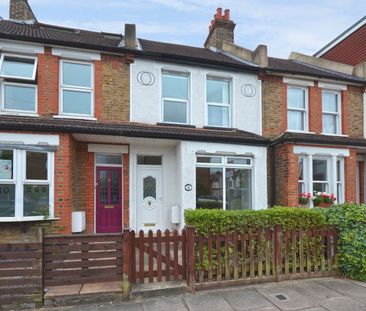 Terraced House to rent - Victoria Road, Bromley, BR2 - Photo 2