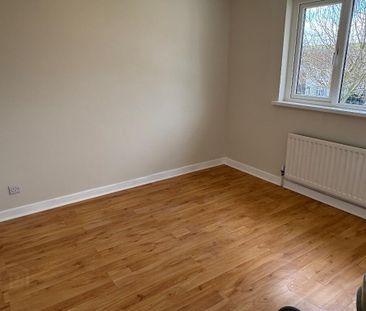 73 Ransevyn Park, Whitehead, Carrickfergus, BT38 9LZ - Photo 5