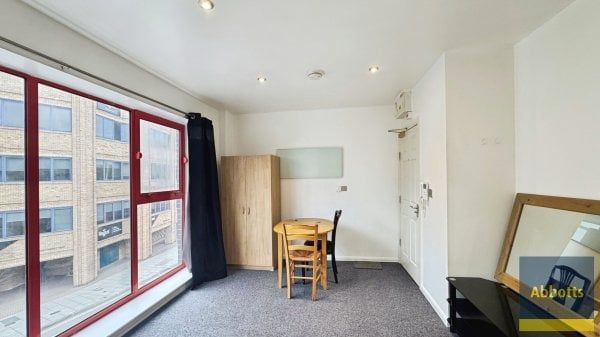 Observation Court, Ipswich - Photo 1