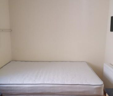 Unit 2, 34 University Avenue, Belfast, BT7 1GX - Photo 3