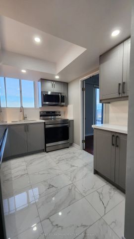 6 Humberline Drive #1103 - Photo 3