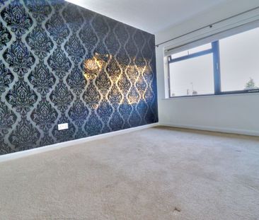 3 bedroom flat to rent, - Photo 1