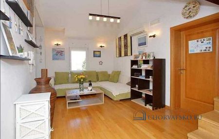 Pronájem bytu 6+kk 130 m² - Photo 2