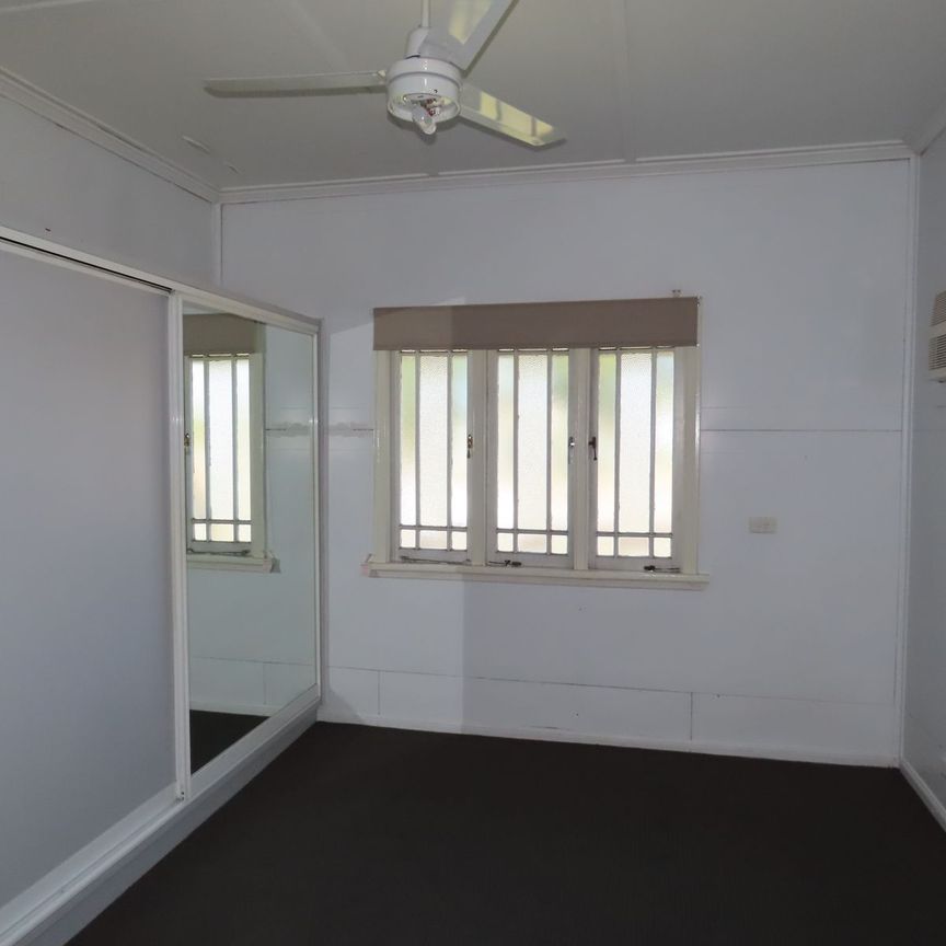Low-Maintenance, Affordable Living – Utilities Included - Photo 1