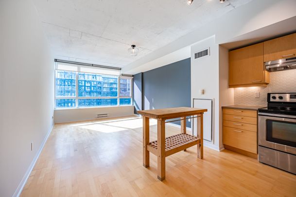 For Lease - 333 Adelaide Street Unit# 726, Toronto, Ontario - Photo 1