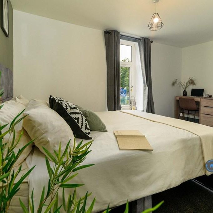 1 bedroom in a house share to rent - Photo 1