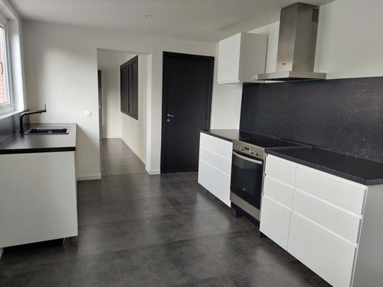 Huis te huur in Merelbeke - Photo 1