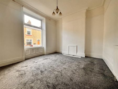 Queensberry Road, Burnley - Photo 2