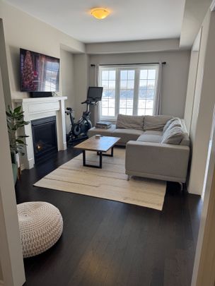 For Lease - 286 Springfield Crescent, Clearview, Ontario - Photo 1