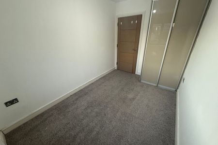 18 Geneva House - Photo 4