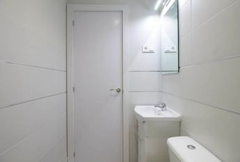 Calle de Rodrigo Uhagón, Madrid, Community of Madrid 28026