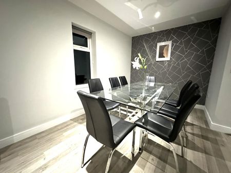 5 bedroom semi-detached house to rent - Photo 2