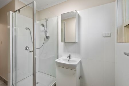 2/129 Grange Road, Glen Huntly VIC 3163 - Apartment For Rent | Domain - Photo 5