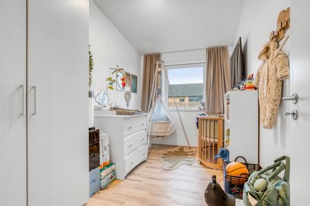 Skønt og rummeligt rækkehus med lukket have - Photo 5