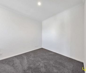 Affordable Townhouse Living in Officer - Photo 5