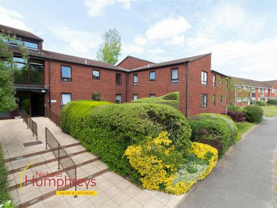 Marlborough Court, Allenview Road, Wimborne, BH21 - Photo 1