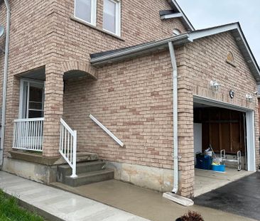 For Lease - 210 Ecclestone Drive Unit# Main, Brampton, Ontario - Photo 1