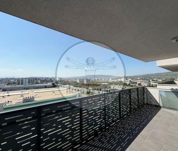 Apartament 3 camere si parcare DE INCHIRIAT Zona Aurel Vlaicu Marasti - Fotografie 3