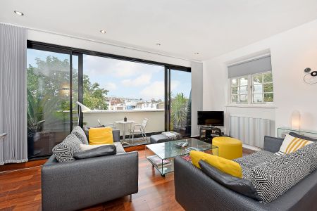 Elm Park Road, Kensington and Chelsea, London, SW3 - Photo 2