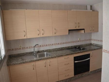 Planta baja de alquiler en Calle Dresde, 3, El Cano - Los Bermejales - Photo 5