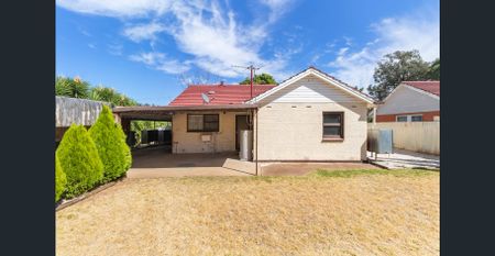 Three Bedroom Family Home with Large Yard - Photo 2