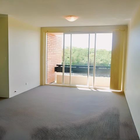 83 Broome Street, Sydney - Photo 1