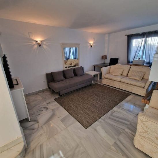 Los Naranjos, Nueva Andalucia, Marbella, Andalusia 29660 - Foto 1