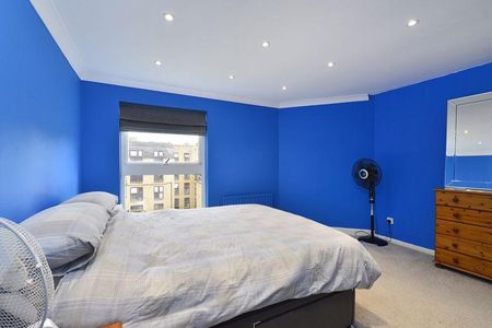 3 bedroom apartment to rent - Photo 5