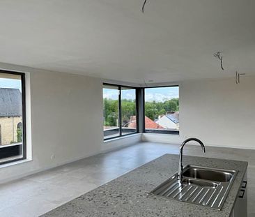 Uniek nieuwbouwappartement met kelder en 2 autostaanplaatsen - centrum Leefdaal - Foto 3
