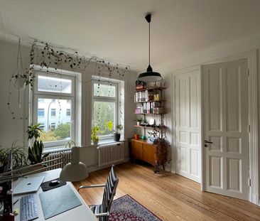 Zwischenmieter/-innen für schöne Wohnung in Bahrenfeld gesucht - Photo 1