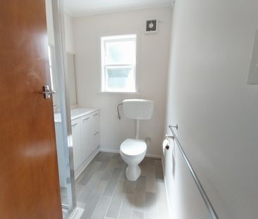 Aro Street Flat For Rent - Photo 1