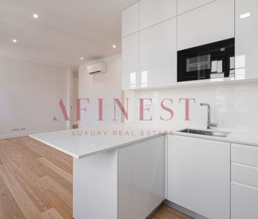 2 room luxury Apartment for rent in Monte Estoril, Cascais e Estori... - Photo 4