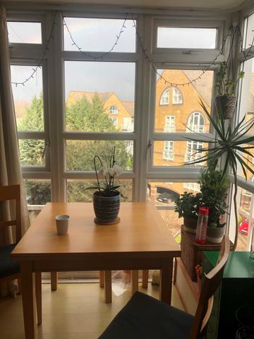 1 Bed Flat, Grantham Court, SE16 - Photo 4