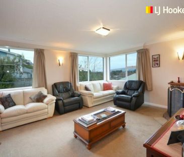 Location, sun and space! - Photo 2