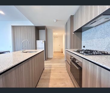 3215/160 Victoria Street, Carlton, Vic 3053 - Photo 5