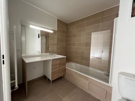 Location Appartement 2 pièces 45m² TOULOUSE 31400 - Photo 4