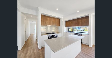 Perfect Family Home! - Photo 4