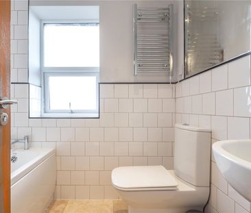 14 Orchard Terrace, Huddersfield, HD4 - Photo 1