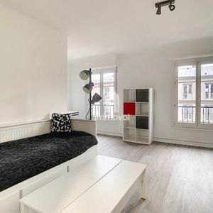 BOURSE - STUDIA MEUBLE - 29.48m² - Photo 2