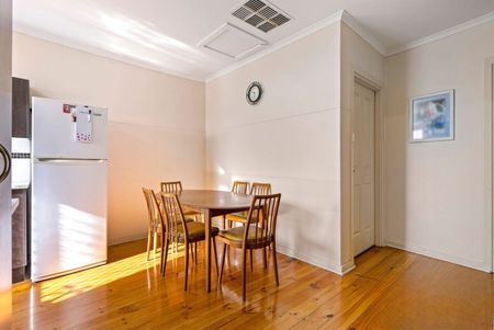 COMFORT AND CONVENIENCE - Photo 3