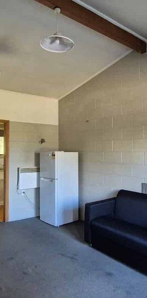 219 Johns Road, Belfast - Photo 1