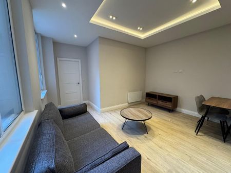 2 bedroom apartment to rent - Photo 2