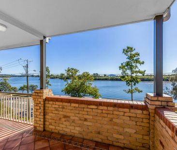 True North Facing with Expansive River Views&excl; - Photo 6