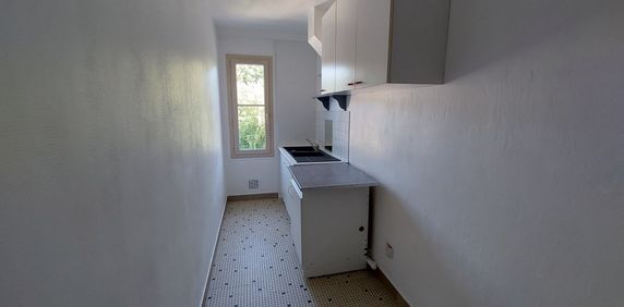 Location Appartement 1 pièce 36m² ROUXMESNIL BOUTEILLES 76370 - Photo 2