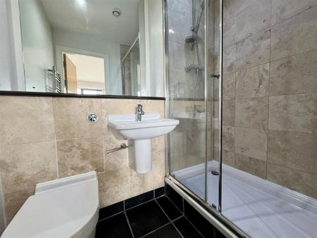 2 bedroom apartment to rent - Photo 5