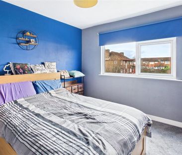 3 bedroom terraced house to rent - Photo 6