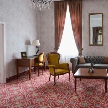Körönd Palace-Grand Classic - Fotó 1