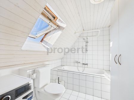 Historical flair meets modern comfort Your charming home in the listed Zehntenhaus - Photo 2