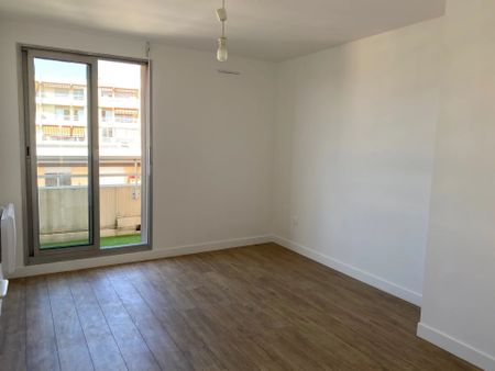 CAGNES SUR MER - LE LAUTIN - 3 PIECES - TERRASSE CAVE - GARAGE - Photo 2