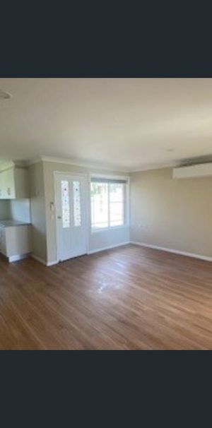 Neat 2-Bedroom Brick Unit in Sought-After North Hill - Photo 1